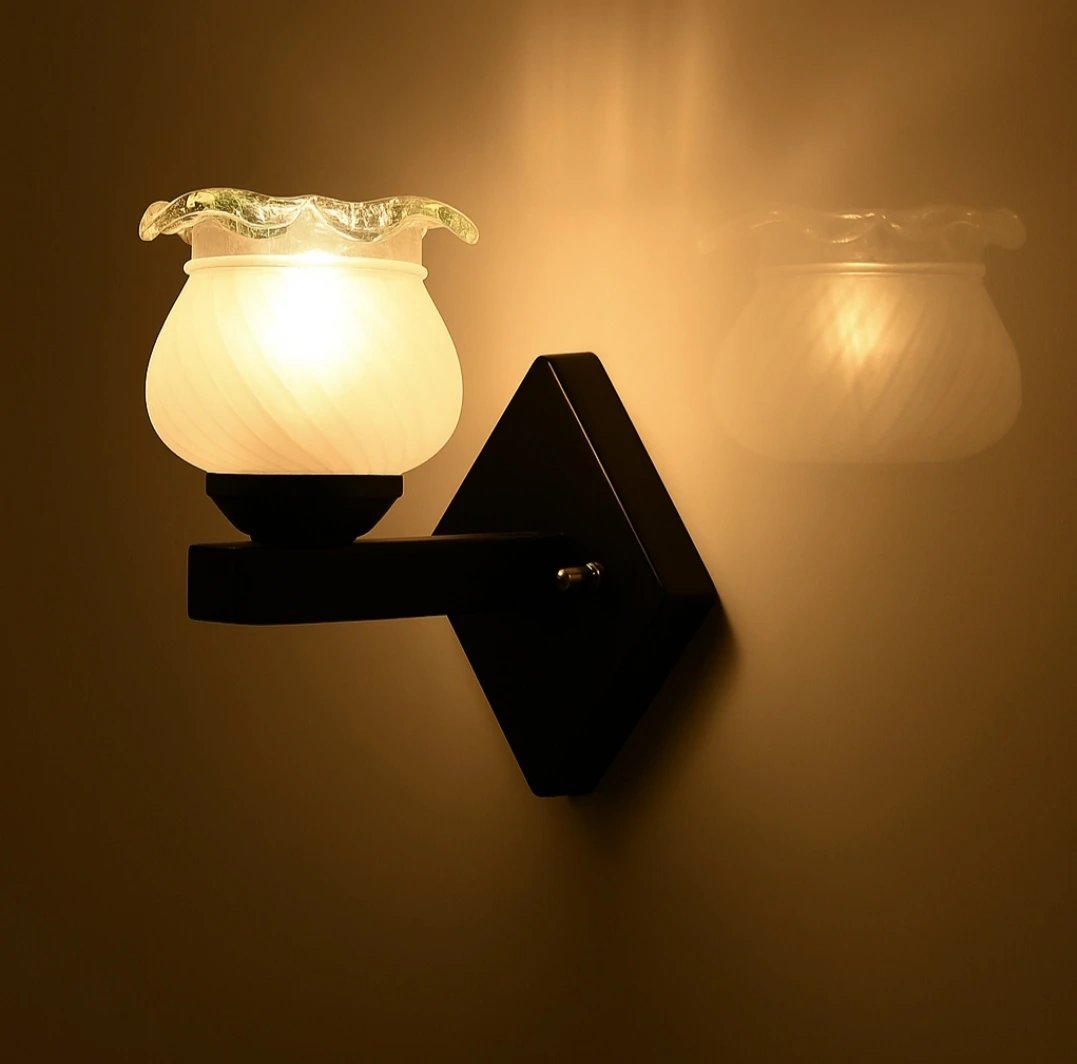 Vintage Tulip Wall Sconce Lamp